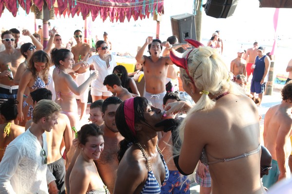 Champagne Showers 